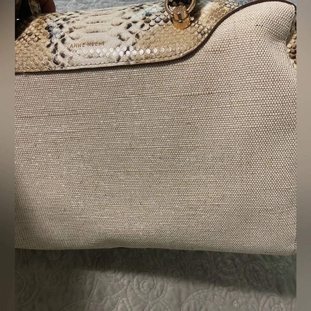 Faux Snakeskin and Cloth Metallic Anne Klein Purse - Picture 12 of 16